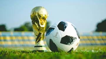 终极榜单打脸FIFA！梅西稳坐第一，罗德里虚有其表，C罗查无此人｜OD体育（配图示意）